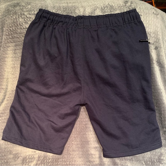 Brand new Nike Fleece Tech Shorts Men’s XL - Picture 2 of 3
